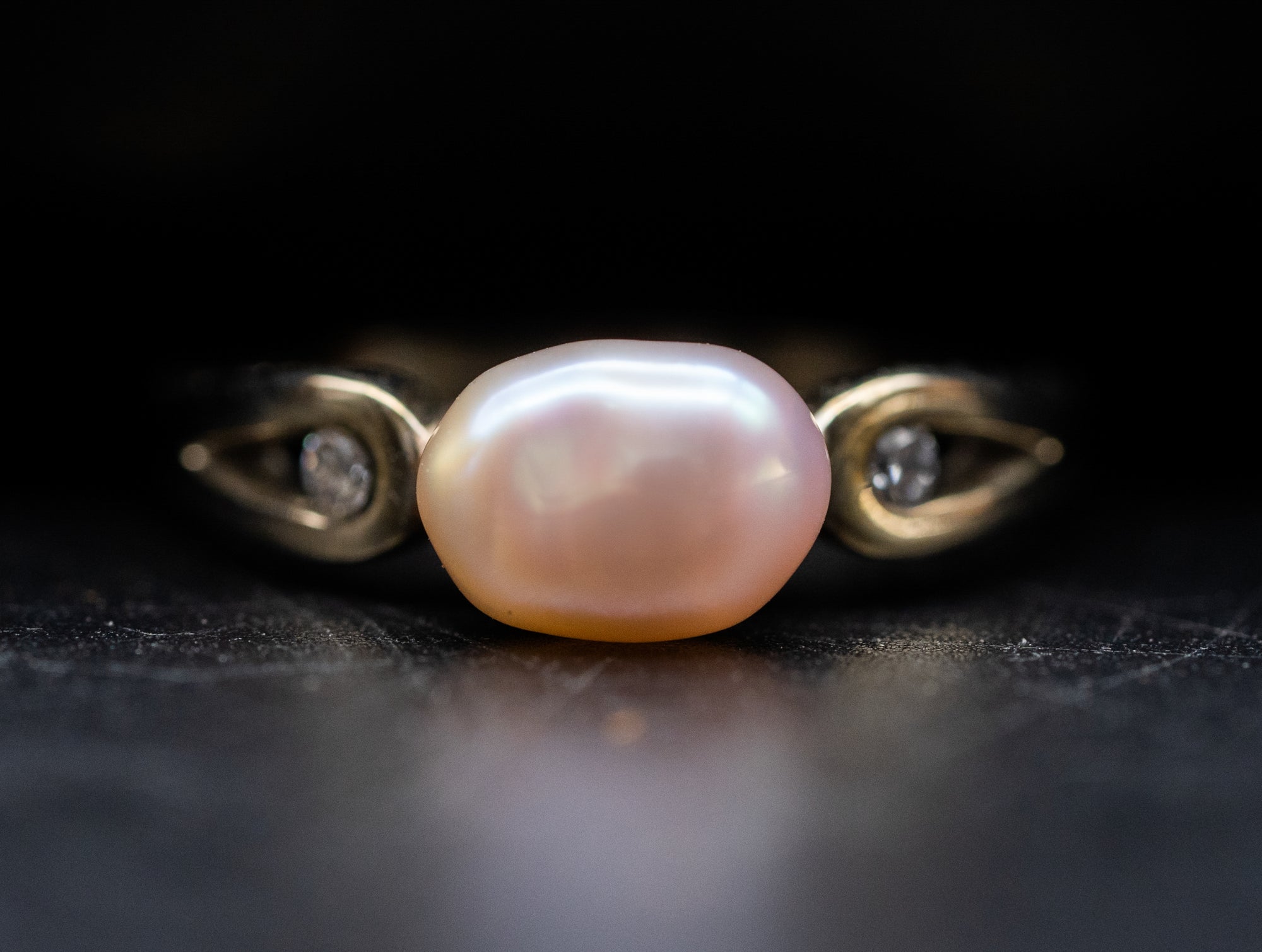 14k White Gold Pink Pearl and Diamond Ring