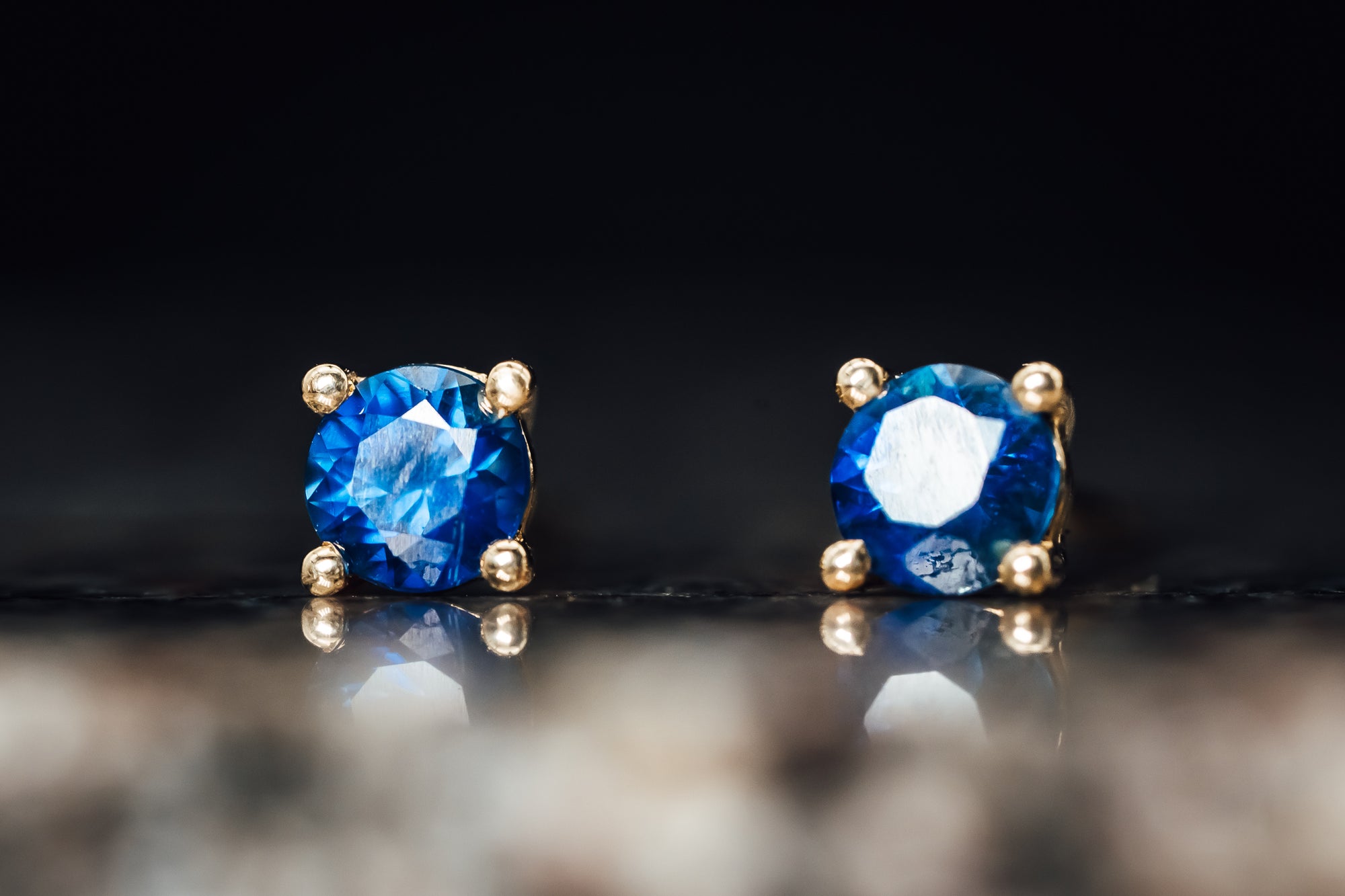 14k Yellow Gold Sapphire Stud Earrings