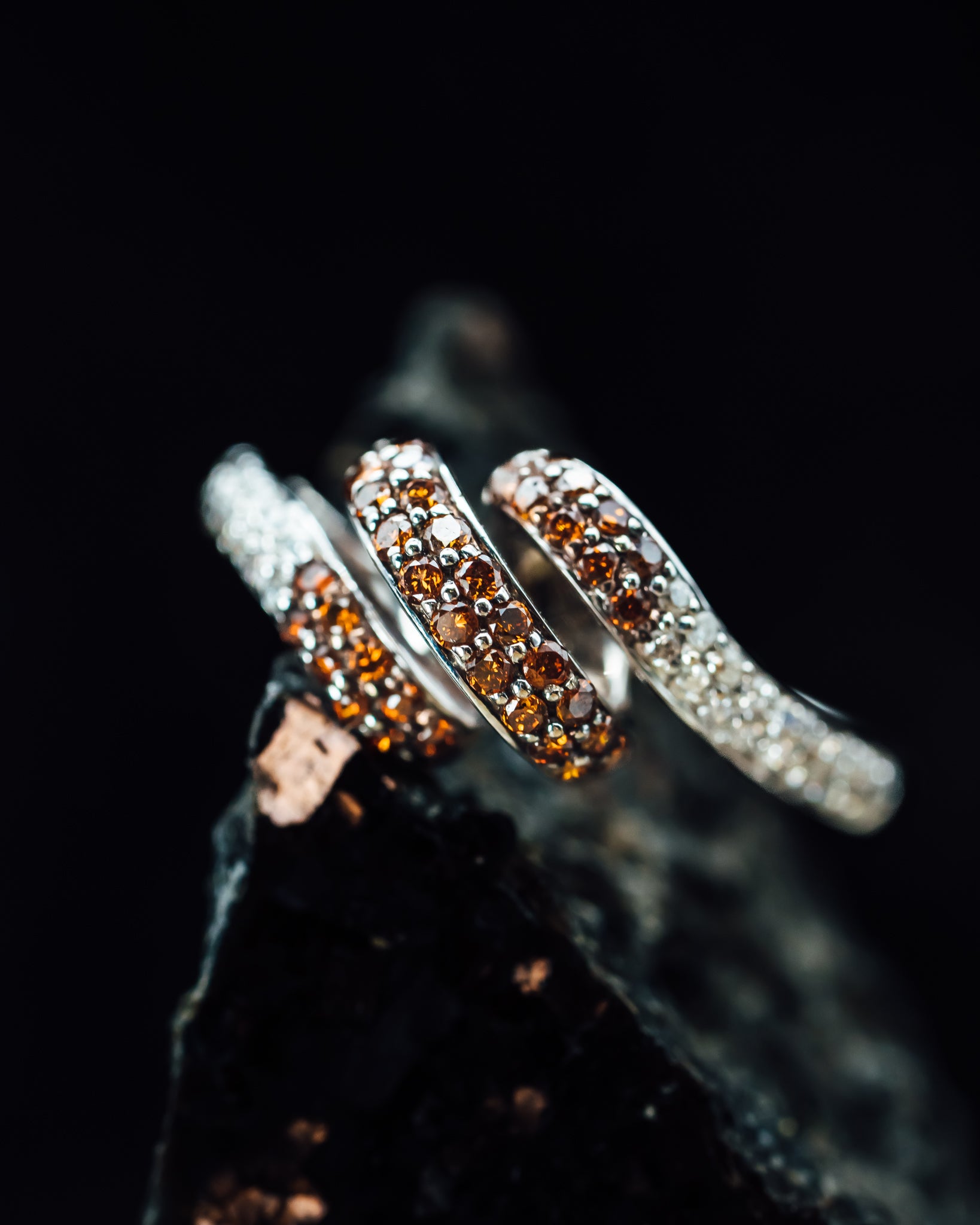 14k White Gold Orange Diamond Ring